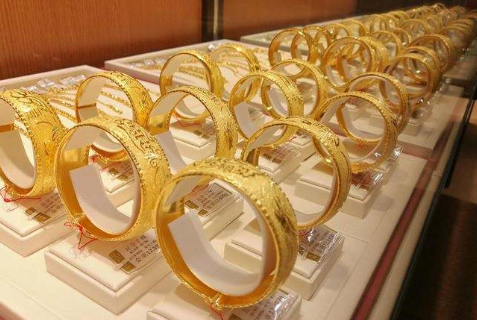 卖给划算回收黄金的店_卖给划算回收黄金的公司_黄金回收卖给谁划算